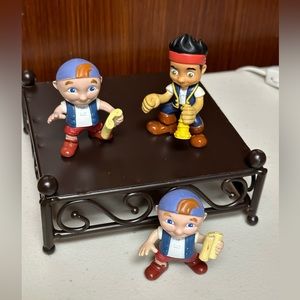Disney jake and the neverland pirates 3 action figures